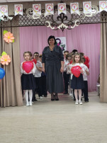 В подготовительной группе №06 прошел утренник, посвященный Международному женскому дню 8 Март В подготовительной группе №06 прошел утренник, посвященный Международному женскому дню 8 Март.